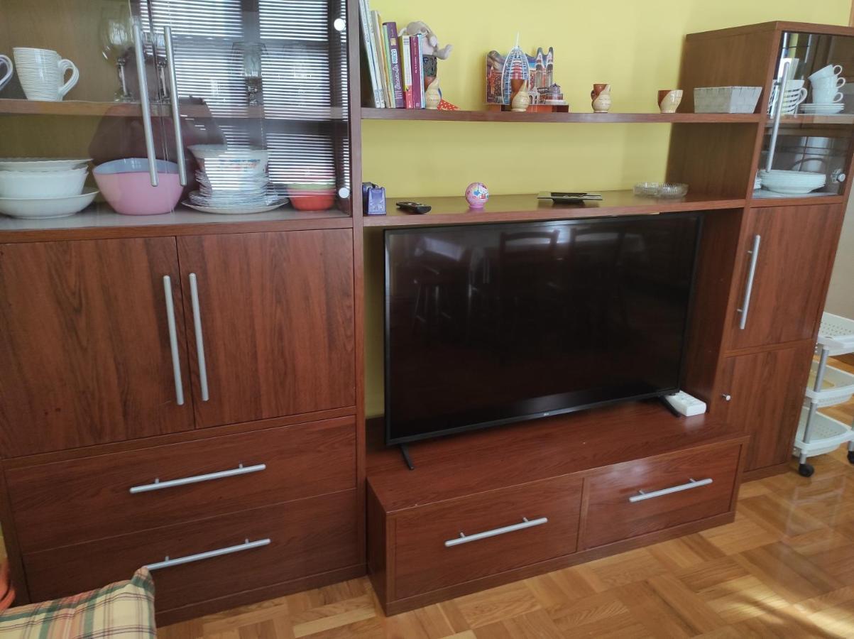 Apartamento Parque Europa Ezcaray Eksteriør billede
